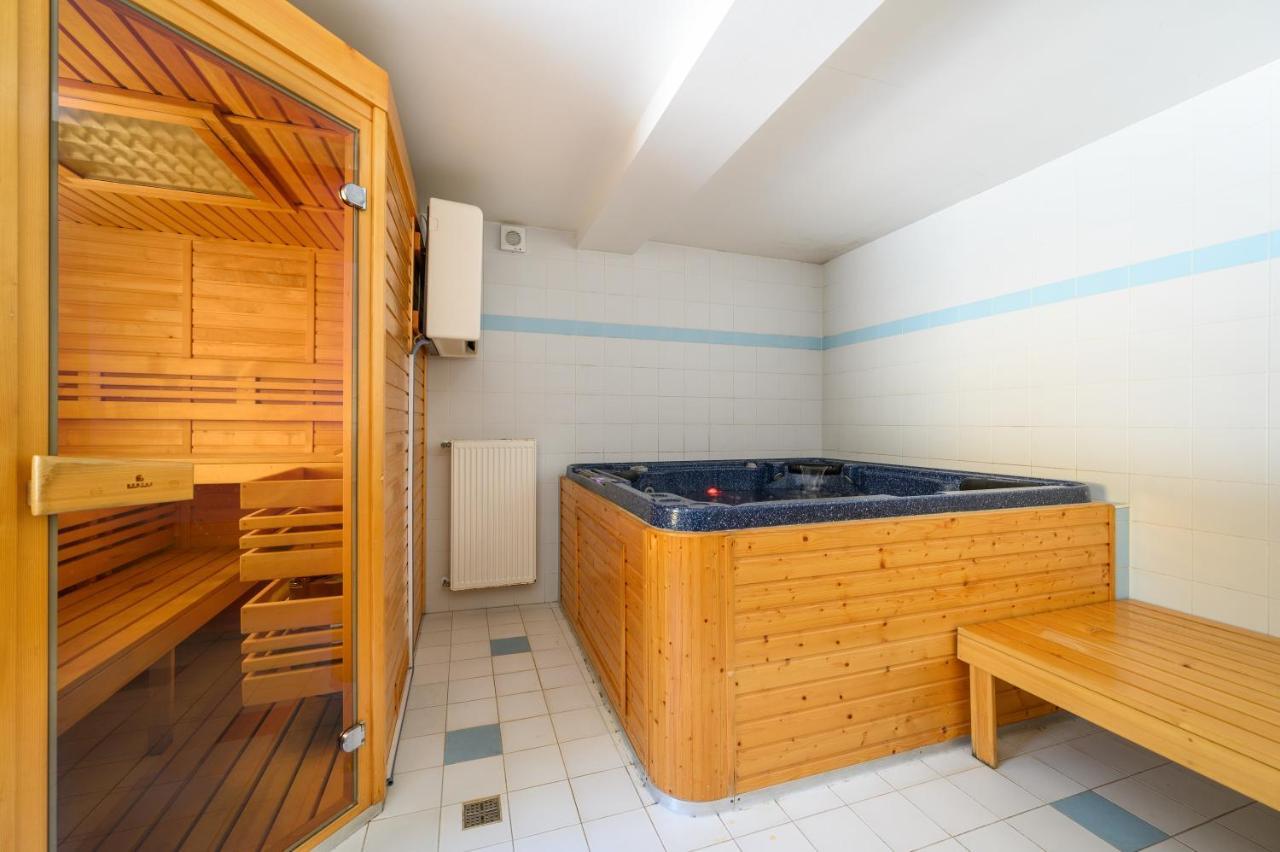 Penzion Petra, Harrachov Lejlighedshotel Eksteriør billede